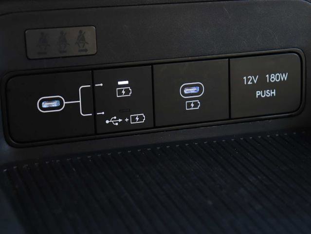 Used 2025 Hyundai Kona SEL image 31