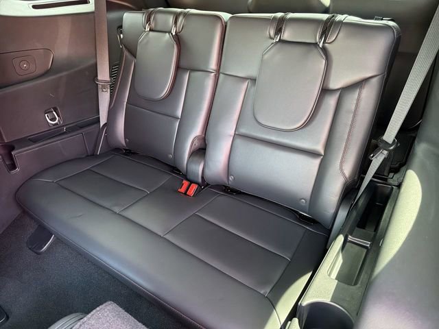 Certified 2025 Ford Explorer ST image 25