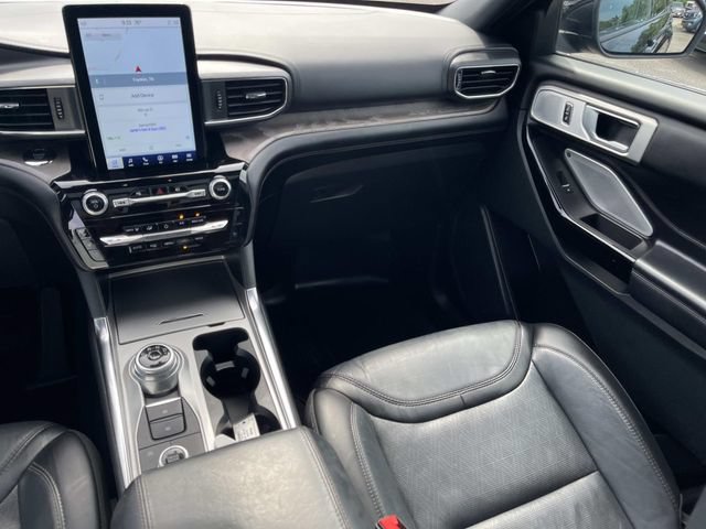 Certified 2023 Ford Explorer Platinum w/ Technology Package AWD/4WD image 15