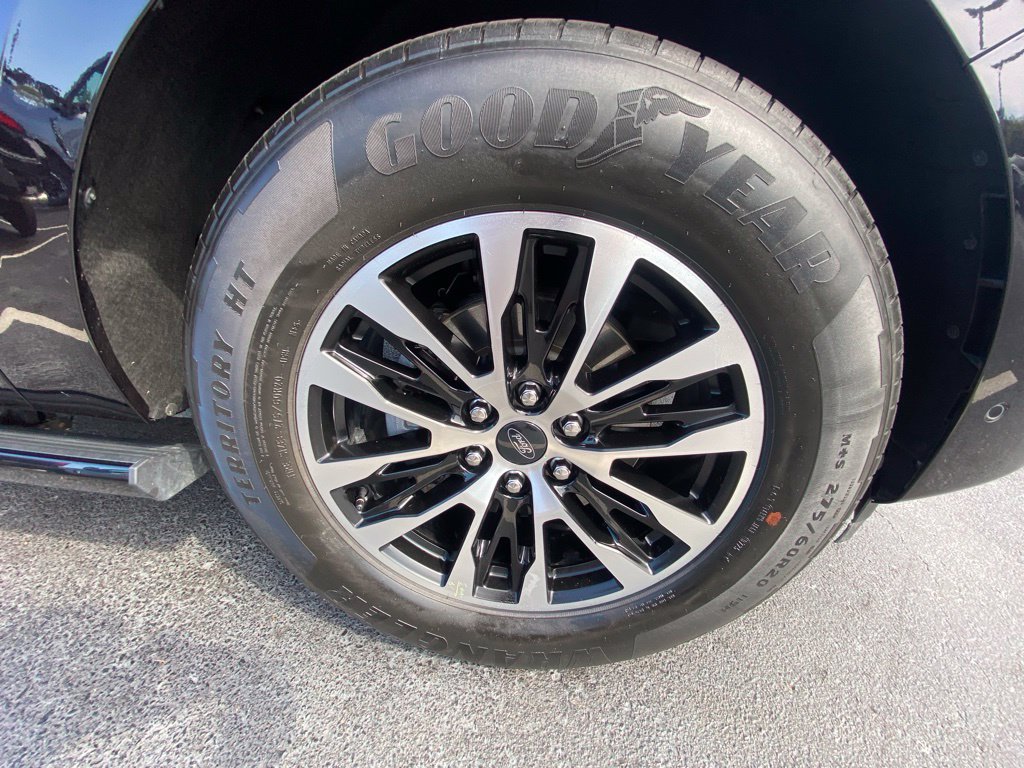 Certified 2025 Ford Expedition Max Platinum AWD/4WD image 33