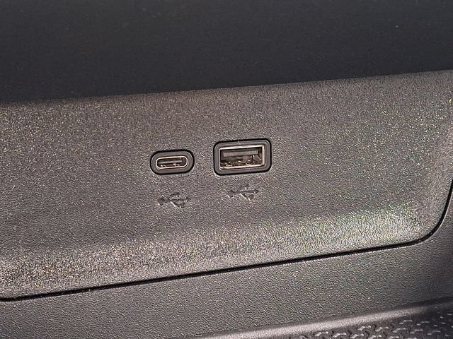 Used 2026 Chevrolet Equinox LT w/ Convenience Package II AWD/4WD image 25