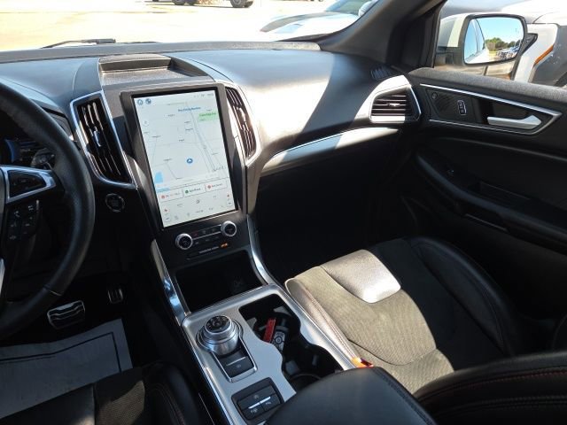 Certified 2024 Ford Edge ST w/ Equipment Group 401A image 31