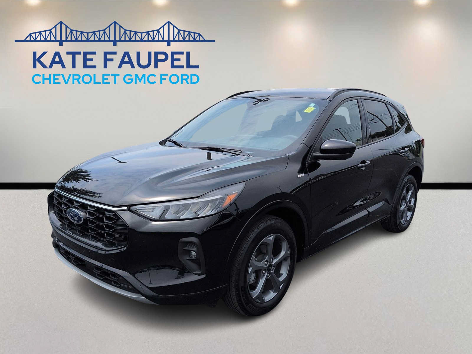 Certified 2023 Ford Escape ST-Line Select w/ Tech Pack #2 AWD/4WD image 3