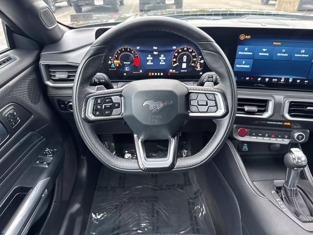 Certified 2025 Ford Mustang GT Premium RWD image 17