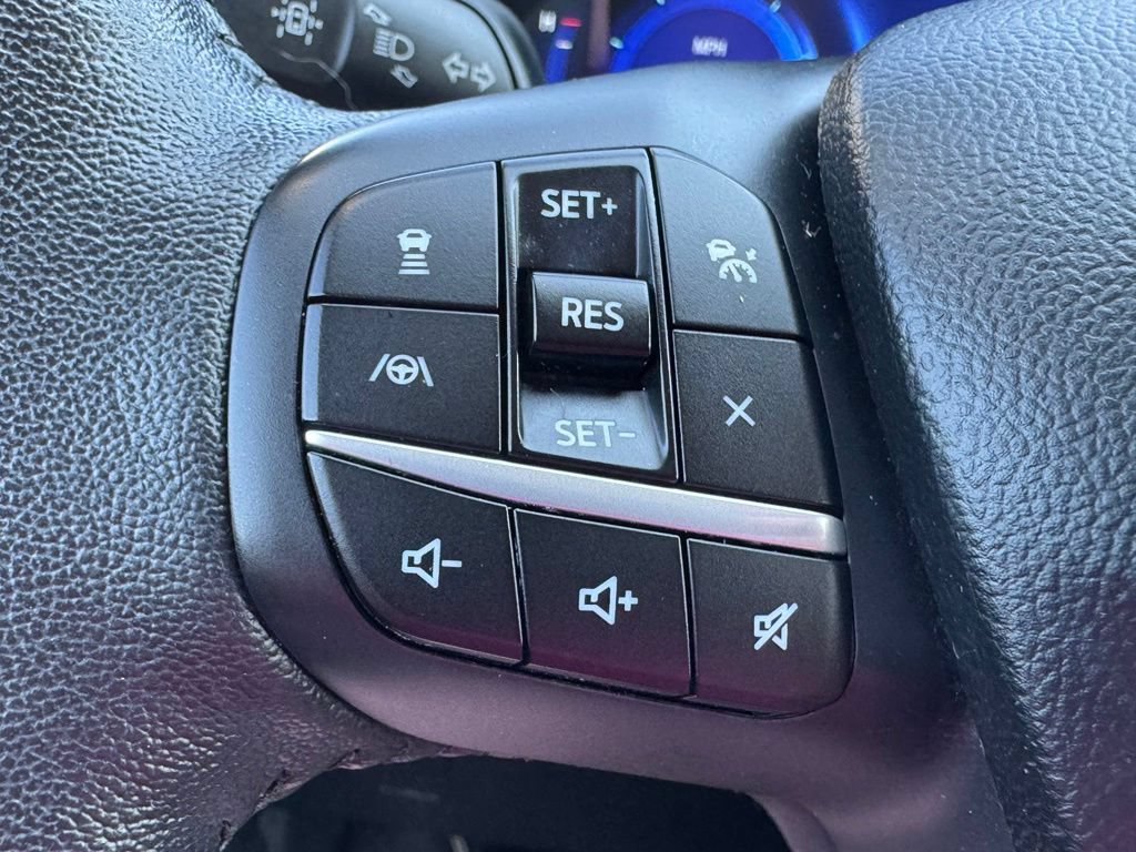 Certified 2020 Ford Escape Titanium AWD/4WD image 37