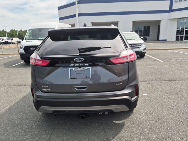 Certified 2022 Ford Edge SEL w/ Convenience Package AWD/4WD image 5