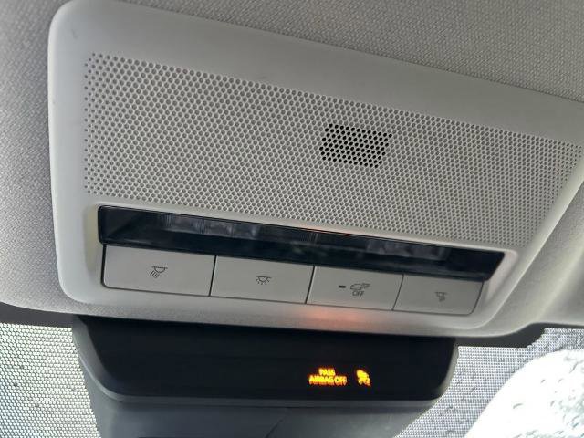 Used 2023 MAZDA MAZDA3 s image 30