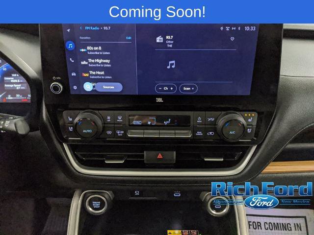 Used 2024 Toyota Grand Highlander Platinum image 3