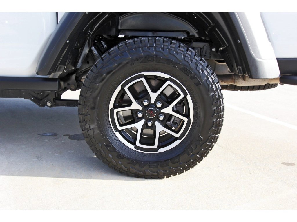 Used 2024 Jeep Gladiator Rubicon AWD/4WD image 33