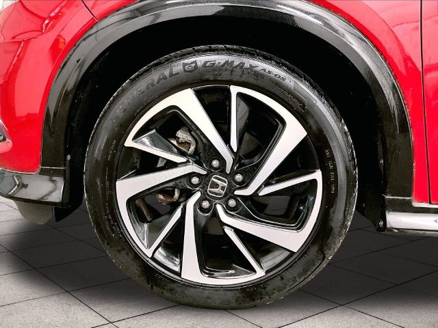 Used 2020 Honda HR-V Sport image 8
