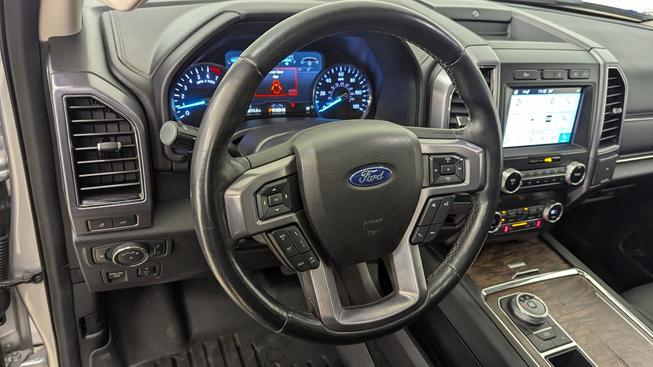 Certified 2019 Ford Expedition Platinum image 4