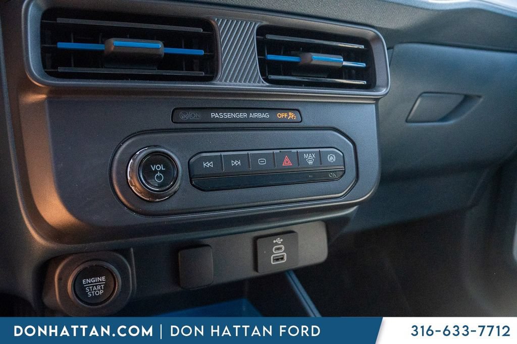 Certified 2025 Ford Maverick XLT FWD image 11