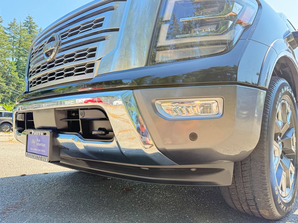 Used 2021 Nissan Titan Platinum Reserve w/ Moonroof Package RWD image 39