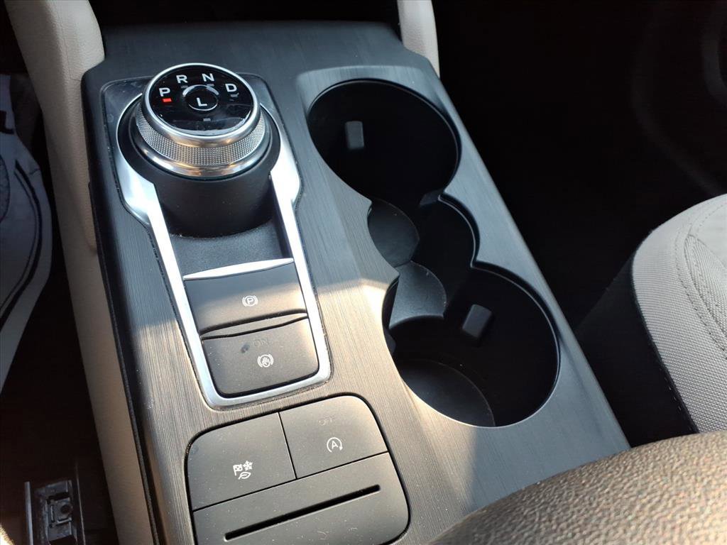 Certified 2022 Ford Escape SE image 22