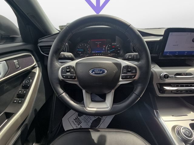 Certified 2023 Ford Explorer XLT w/ Equipment Group 202A AWD/4WD image 14