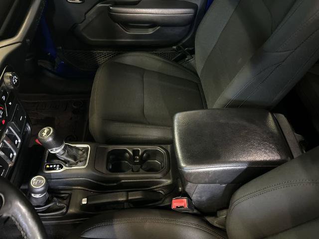 Used 2018 Jeep Wrangler Sport AWD/4WD image 21