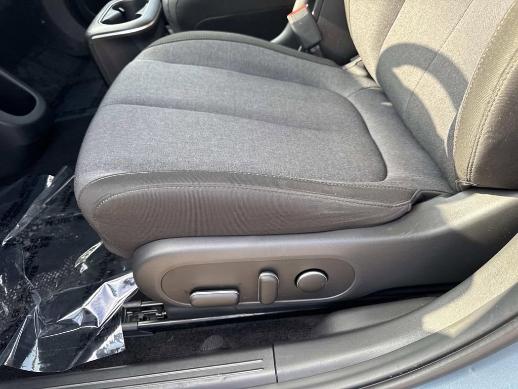 Used 2024 Hyundai Ioniq 5 SE image 17