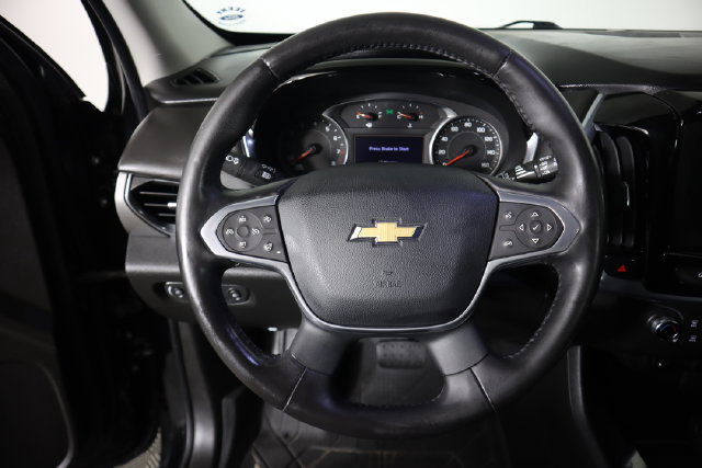 Used 2020 Chevrolet Traverse LT w/ Driver Confidence II Package AWD/4WD image 38