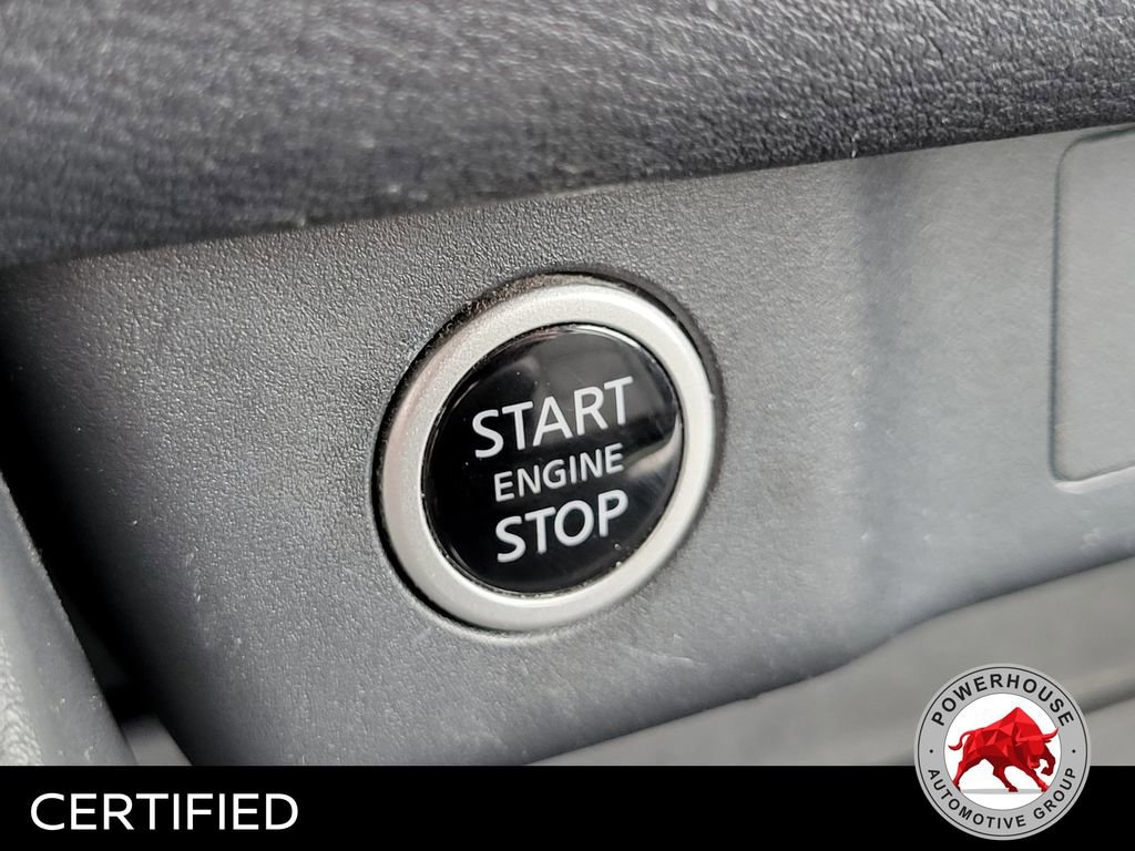 Used 2023 Nissan Rogue SV image 34