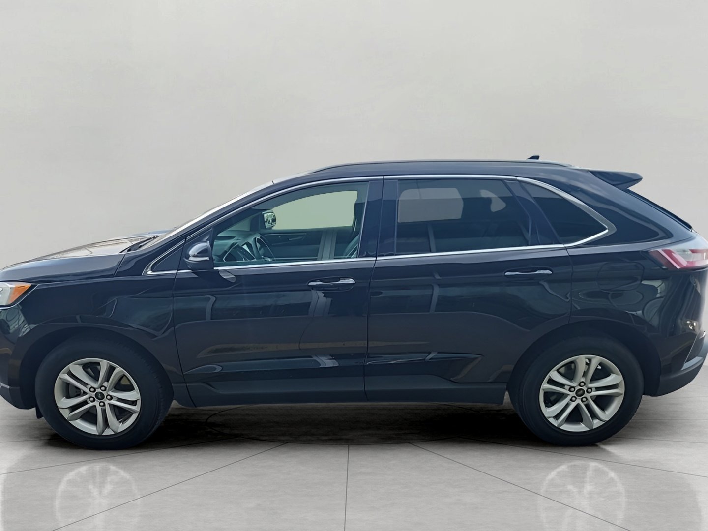 Certified 2020 Ford Edge SEL w/ Cold Weather Package image 11