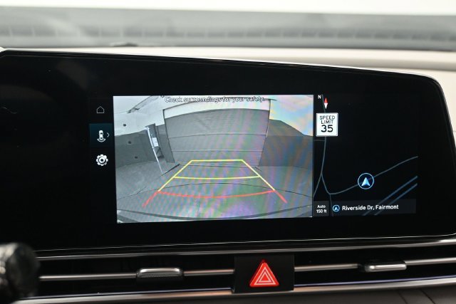 Used 2025 Hyundai Elantra SEL FWD image 11
