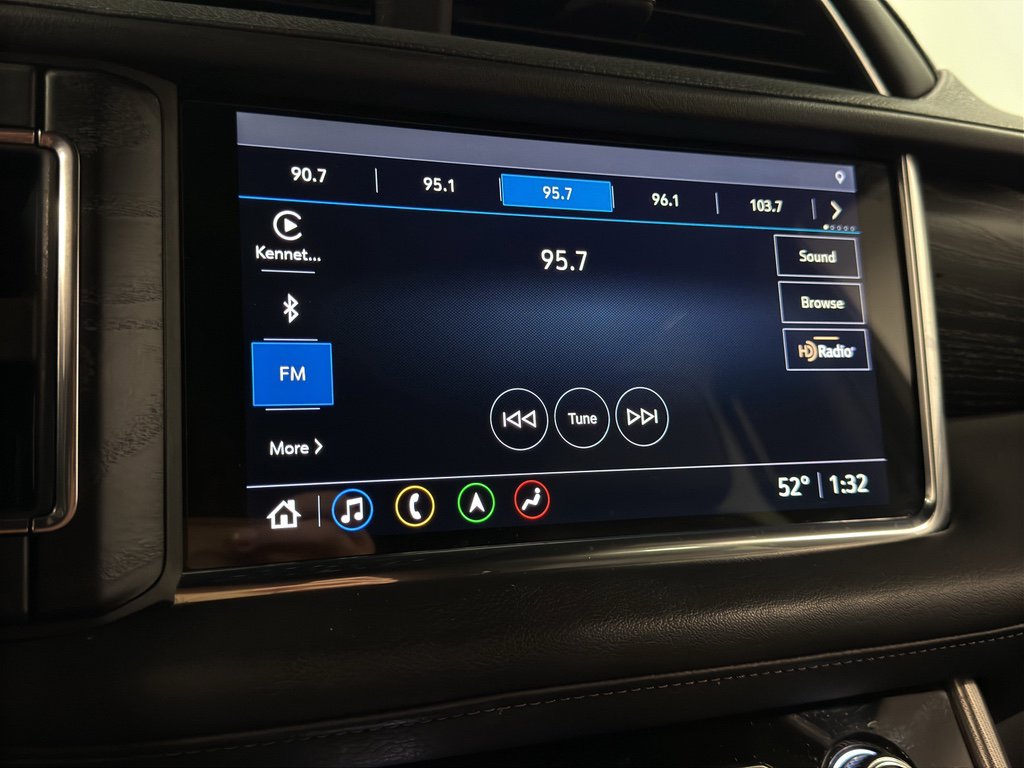 Used 2021 GMC Yukon XL Denali w/ Denali Ultimate Package image 21