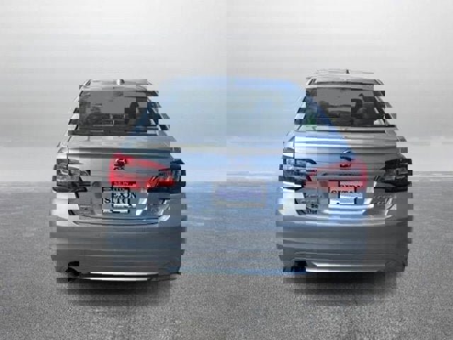 Used 2017 Subaru Legacy 2.5i Sport image 3