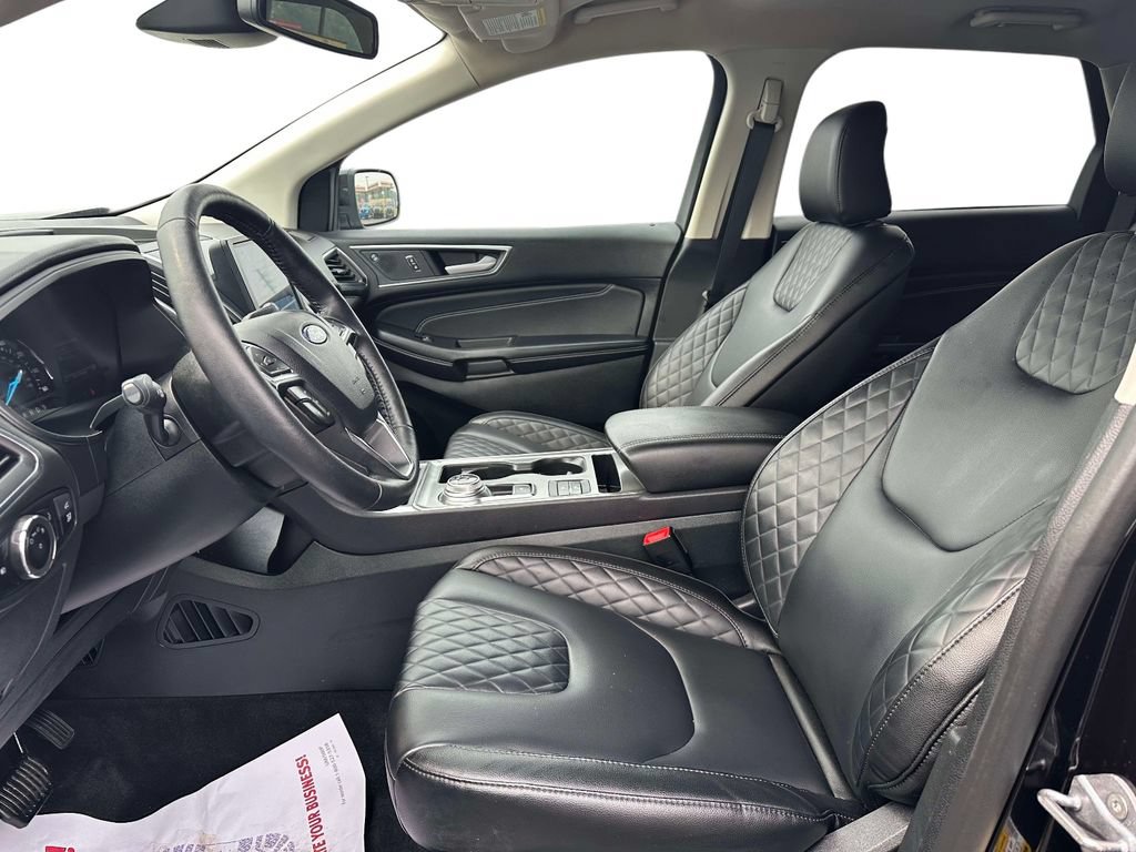 Certified 2024 Ford Edge Titanium AWD/4WD image 10