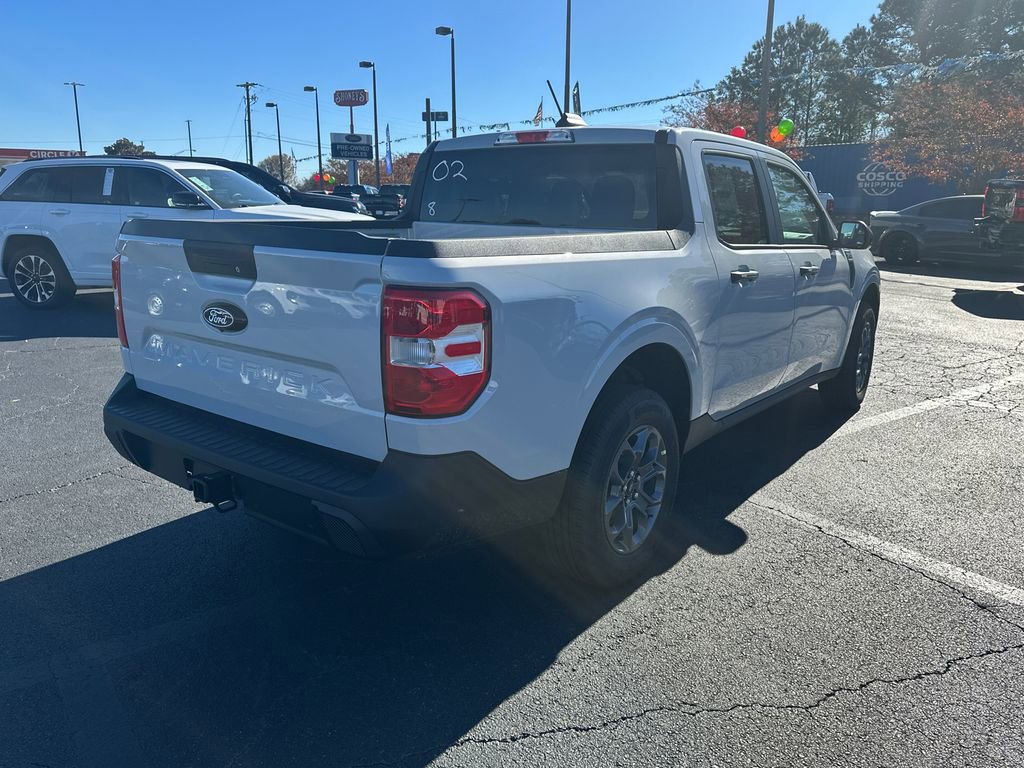 Certified 2025 Ford Maverick XLT w/ XLT Luxury Package FWD image 3