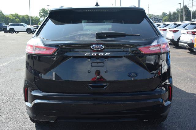 Certified 2023 Ford Edge ST-Line AWD/4WD image 5