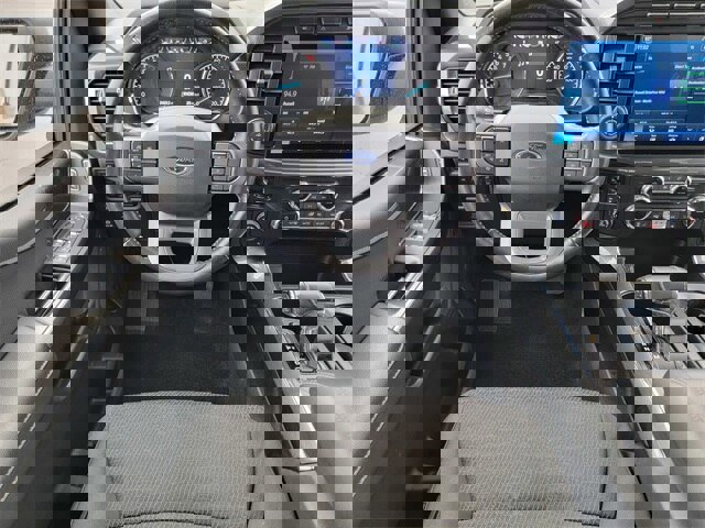 Certified 2022 Ford F150 XLT w/ Equipment Group 302A High image 31