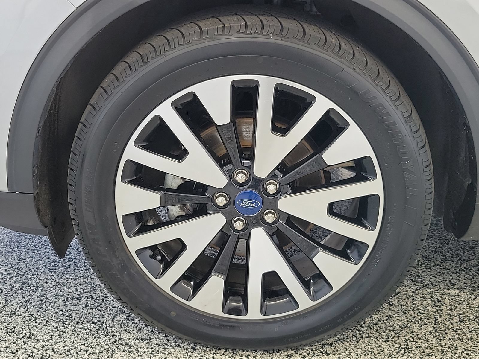 Certified 2020 Ford Escape SE Sport AWD/4WD image 7