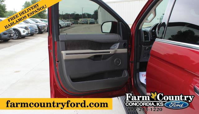 Certified 2019 Ford Expedition Limited w/ Equipment Group 301A AWD/4WD image 10