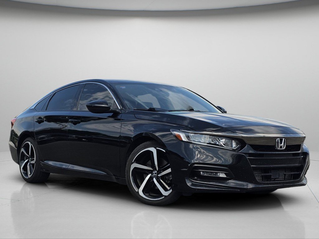 Used 2020 Honda Accord Sport image 2