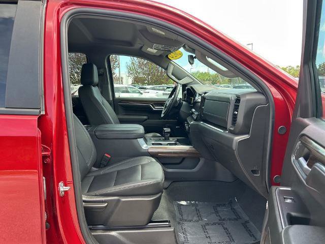 Used 2024 Chevrolet Silverado 1500 LT Trail Boss w/ LT Trail Boss Premium Package image 39