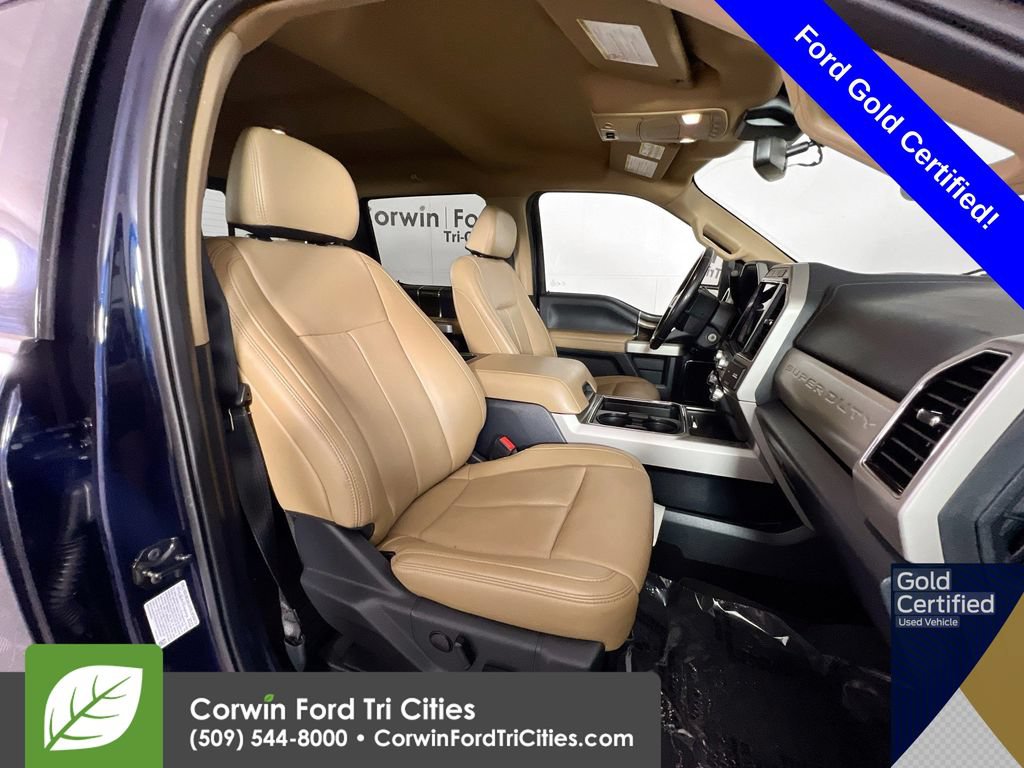 Certified 2022 Ford F450 Lariat w/ Lariat Value Package AWD/4WD image 17