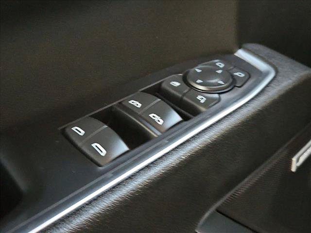 Used 2024 GMC Sierra 1500 SLT AWD/4WD image 20