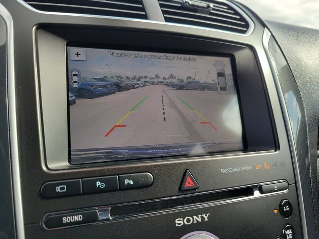 Certified 2017 Ford Explorer Limited w/ Equipment Group 301A image 33