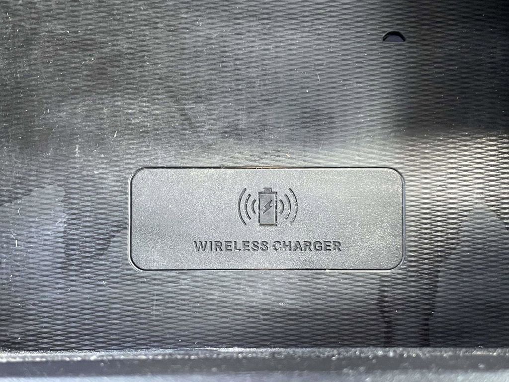 Used 2021 Jeep Grand Cherokee L Laredo image 23