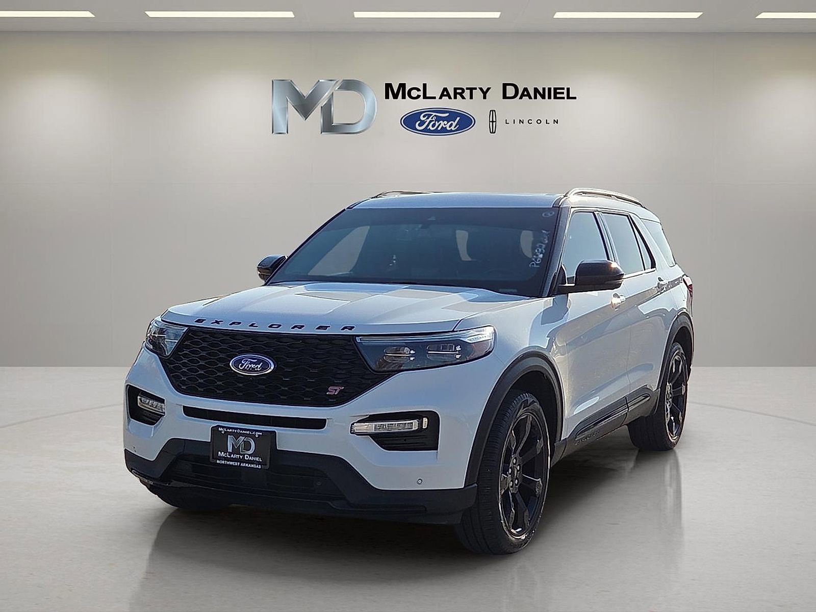 Certified 2023 Ford Explorer ST w/ Equipment Group 401A AWD/4WD image 2