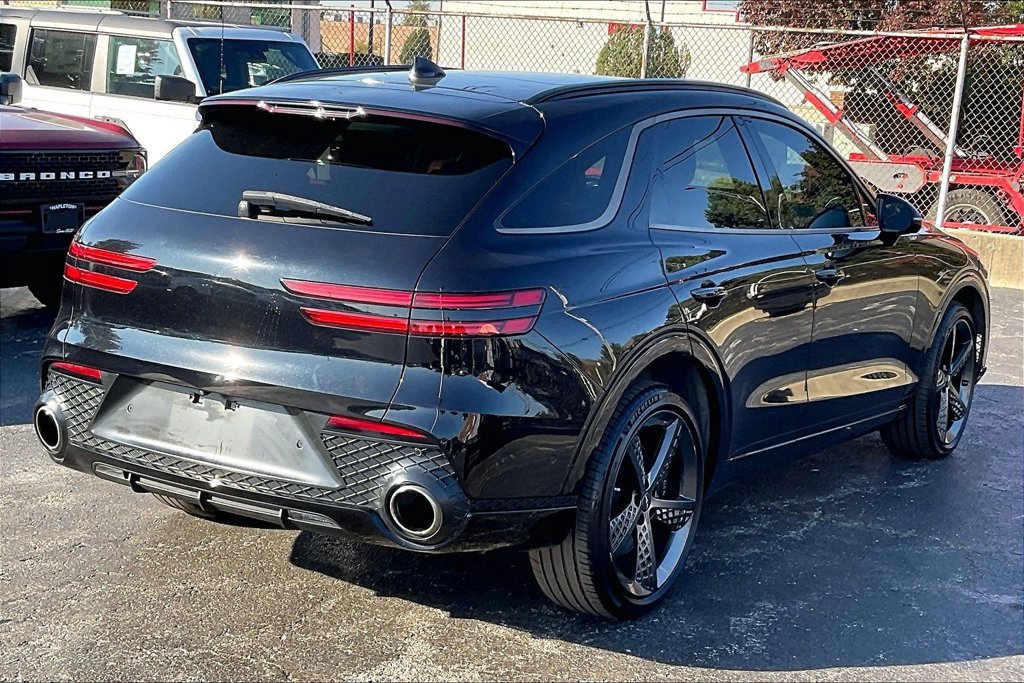 Used 2024 Genesis GV70 2.5T w/ Sport Prestige Package AWD/4WD image 12