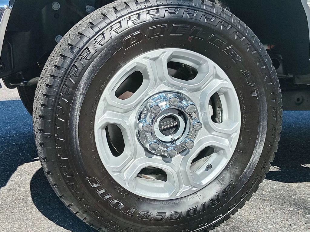 Certified 2025 Ford F250 XLT w/ FX4 Off-Road Package image 14