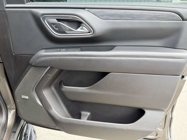 Used 2021 GMC Yukon SLT RWD image 29