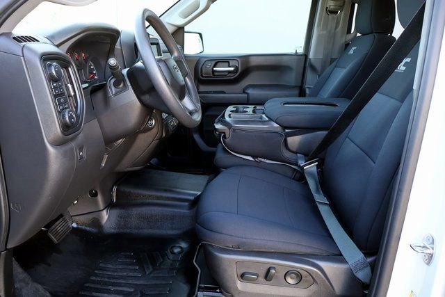 Used 2024 Chevrolet Silverado 1500 Custom Trail Boss w/ LPO, Dark Essentials Package image 29