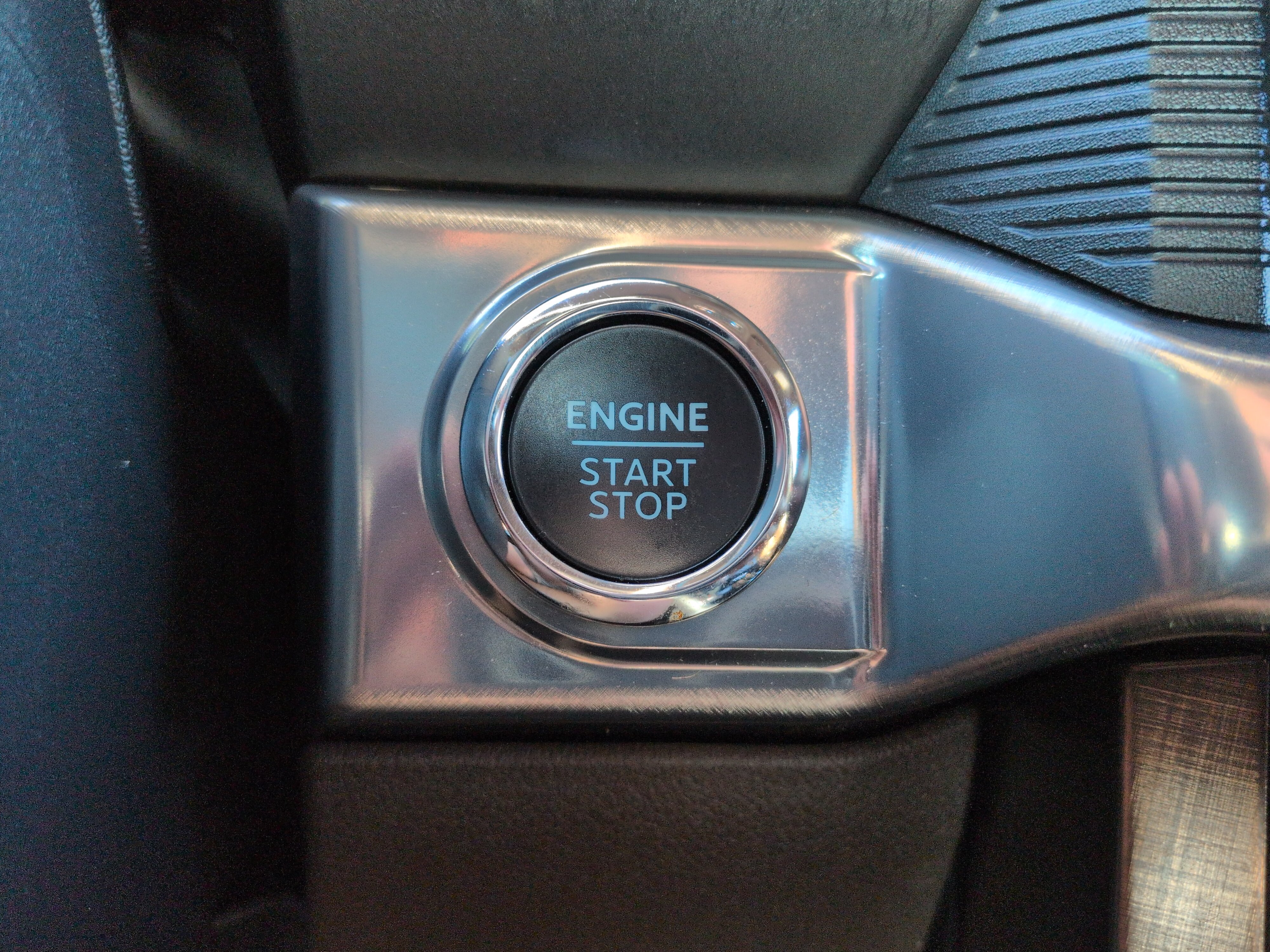 Certified 2025 Ford F150 King Ranch AWD/4WD image 27