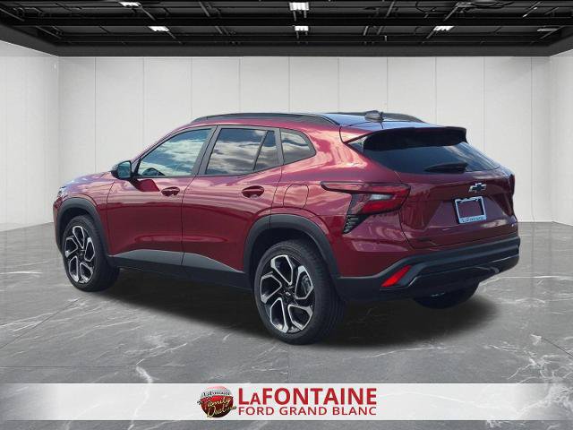 Used 2024 Chevrolet Trax RS FWD image 3