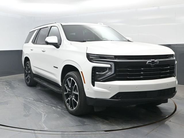 Used 2025 Chevrolet Tahoe RST w/ Comfort Package AWD/4WD image 2