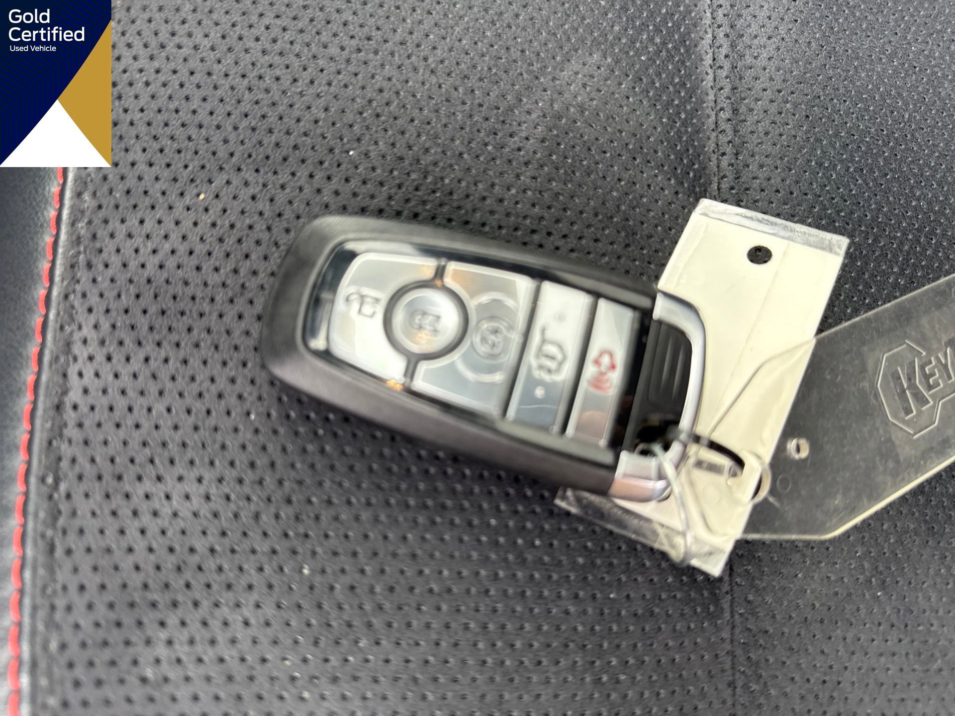 Certified 2025 Ford Explorer ST image 31