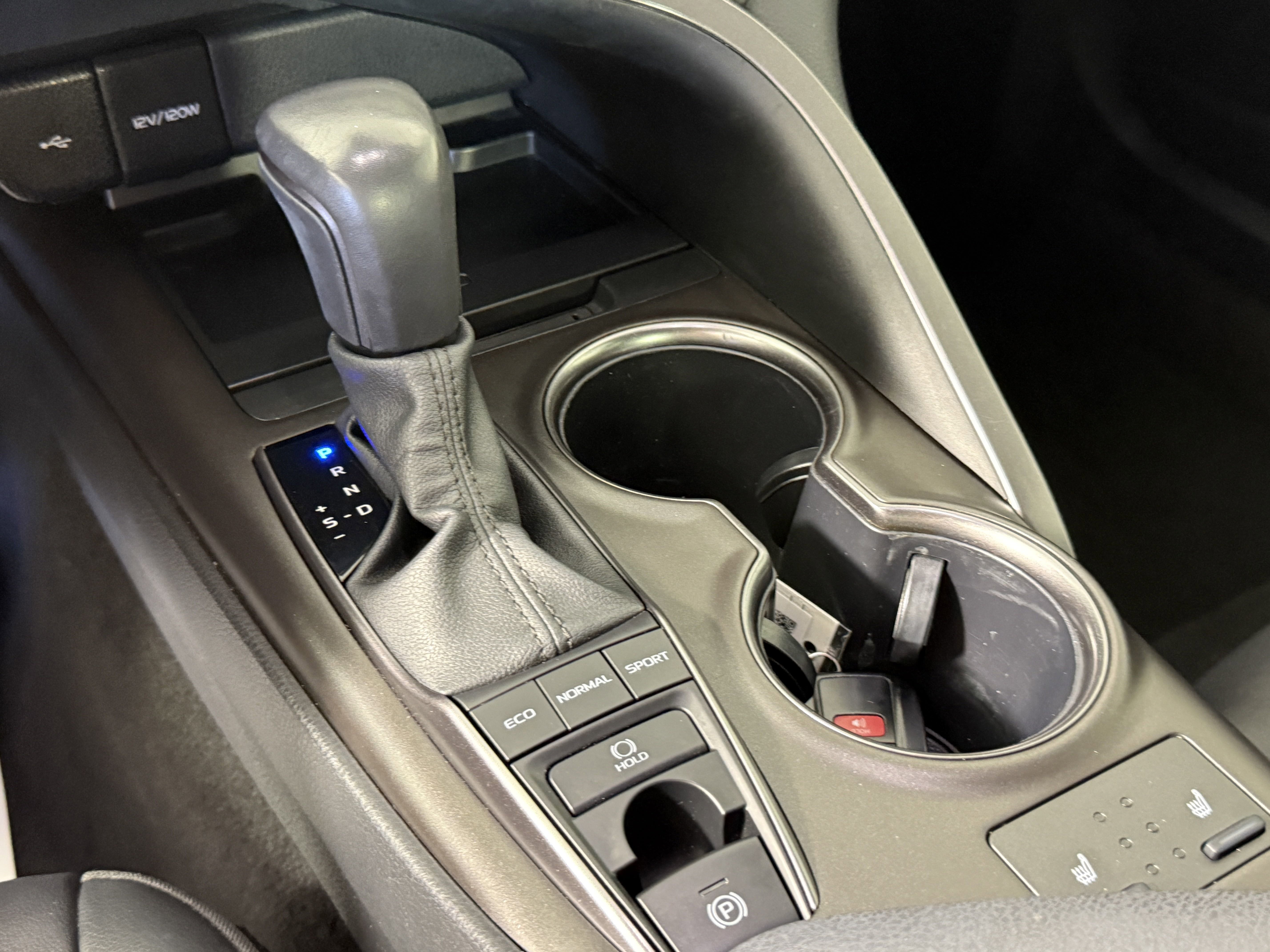 Used 2024 Toyota Camry XSE image 21