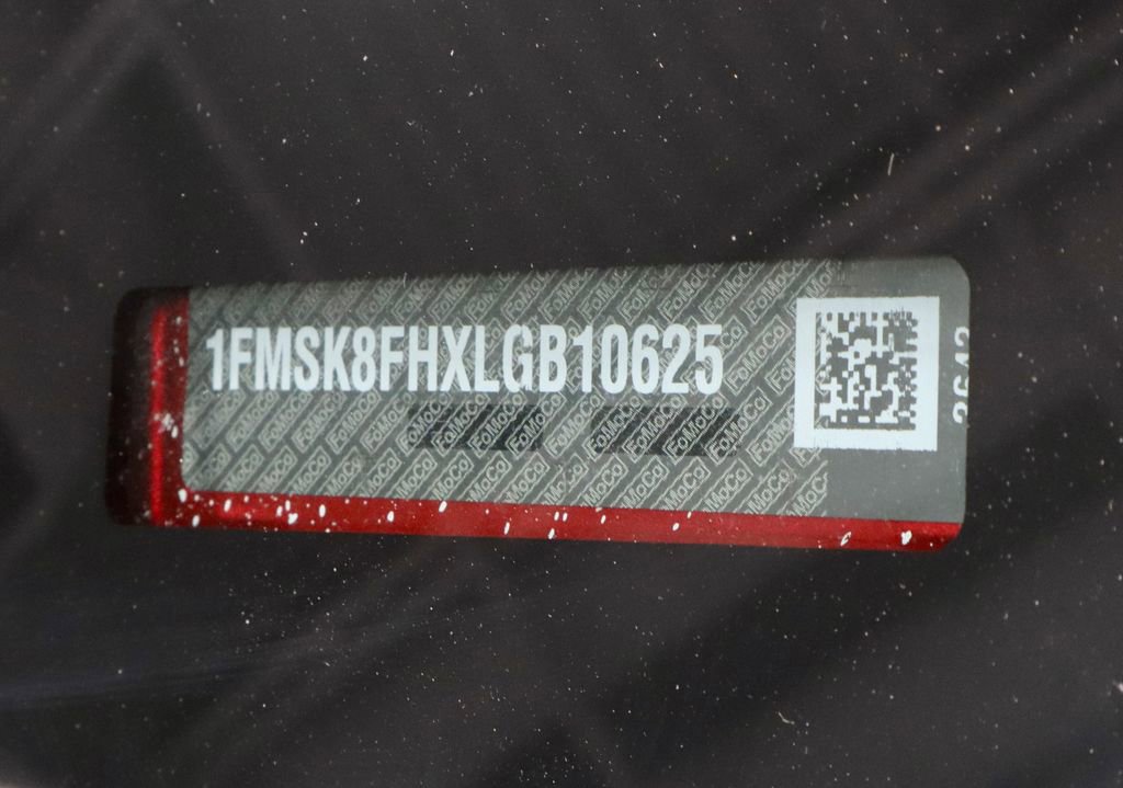 Certified 2020 Ford Explorer Limited w/ Class III Trailer Tow Package AWD/4WD image 36